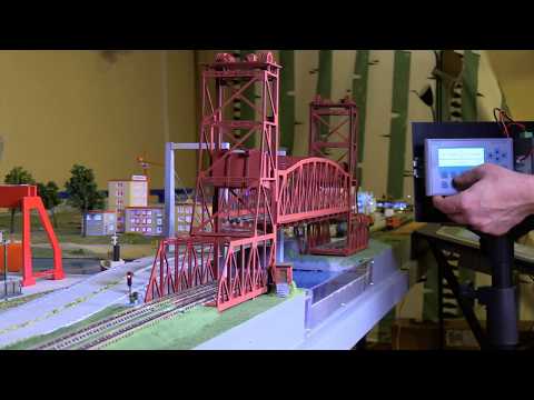 N Scale Vertical-lift bridge AUTOMATED with PLC!