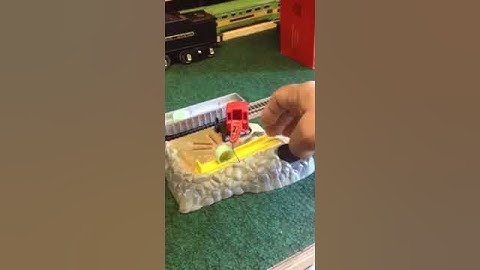 Tyco HO Scale US 1 Culvert Pipe Loader