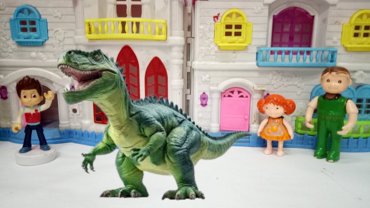 ليلى في المتحف l شافت الديناصورات العملاقة l يا ترى إيه اللي حصل l يوميات ليلى