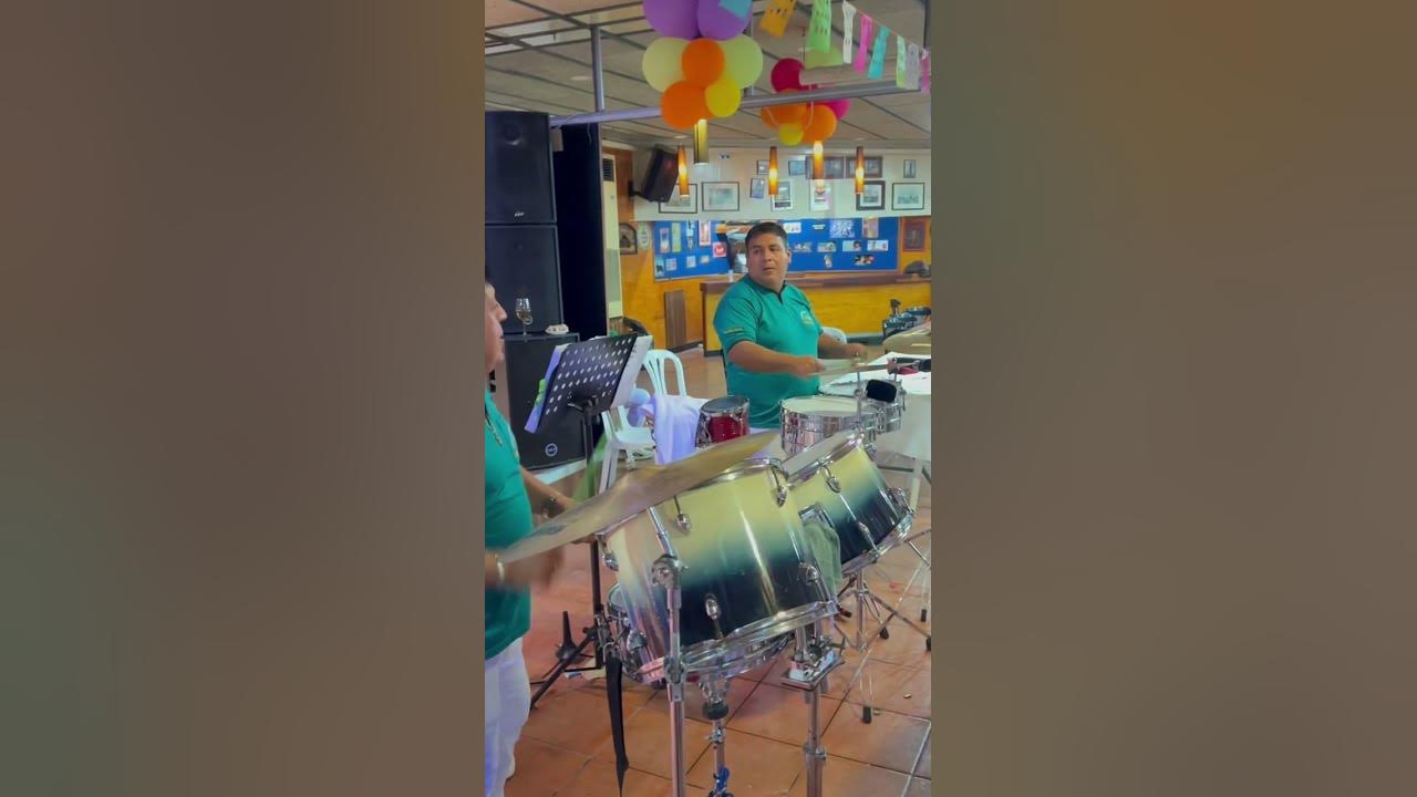A bailar el Brincao