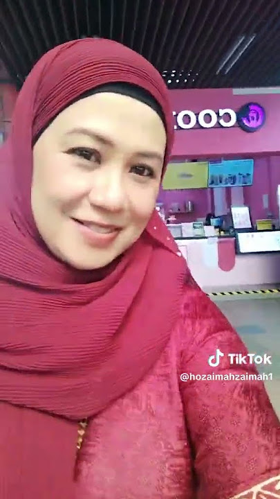 TikTok :hozaimahzaimah1 #wanita #stw #hijab #gemoy #fakebody #fypyoutube #tiktok #subscribe #shorts