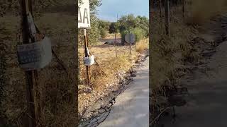 Πετάξανε την πίσσα στο χωράφι, αντί να μπαλώσουν καμιά τρύπα στον δρόμο