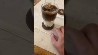 베트남 호치민에서 유명한 카페에서 박시우 커피 먹기