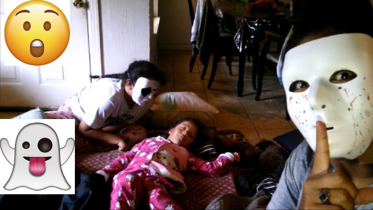 SCARY MASK PRANK ON THE GIRLS!!! YouTube