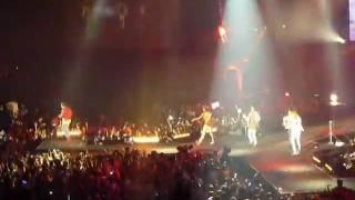 [fancam] 20110610 SHINee - Get Down @SMTOWN LIVE WORLD TOUR in PARIS
