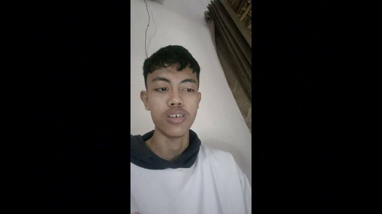 A movie riview (basic speaking) M Arifan Rozaki