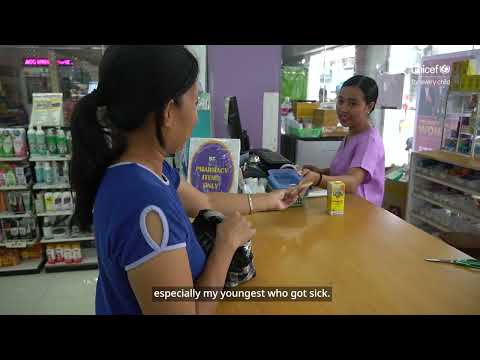 Catanduanes residents receiving cash grants from UNICEF and UN CERF