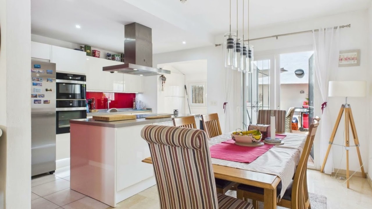 FOR SALE: ESTEPONA, COSTA DEL SOL Price: €349,000 | TSEA5077342