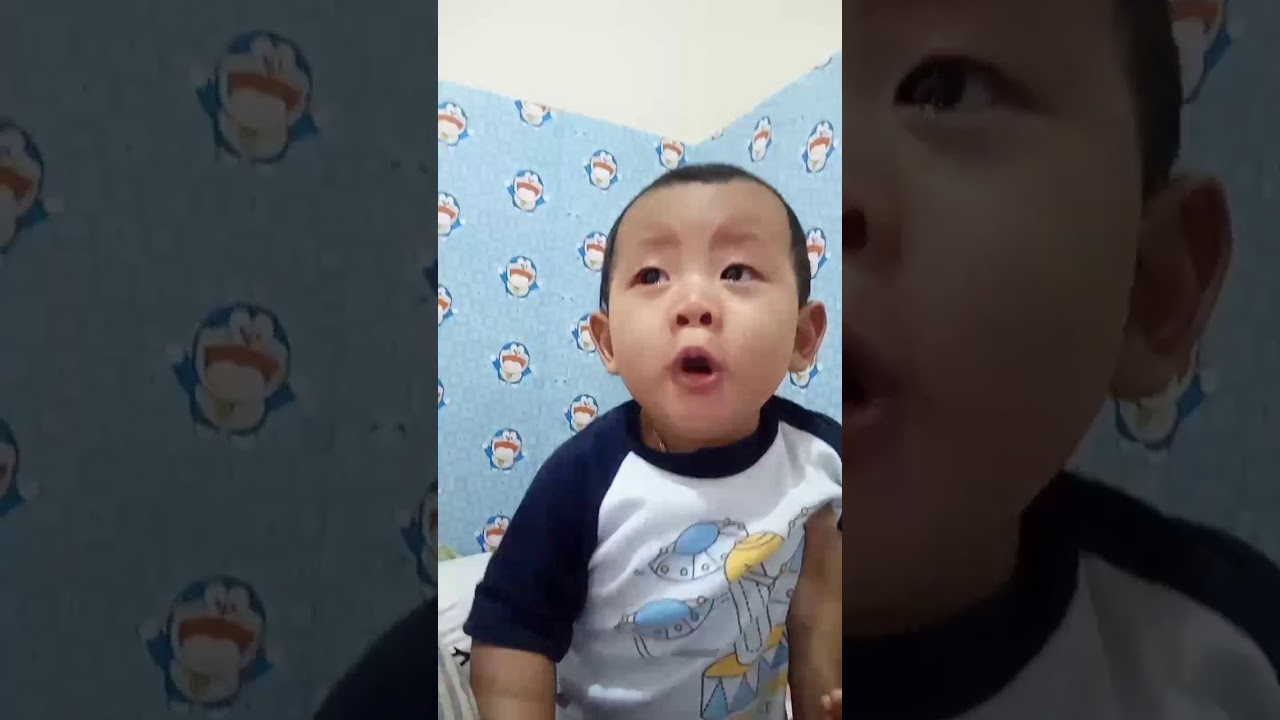  Anak  kecil menangis sedih  YouTube