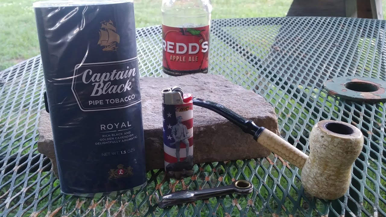 Tobacco Review: Captain Black Royal