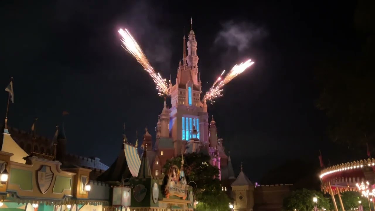 Hong Kong Disneyland Momentous Fireworks Behind Castle Full Show
