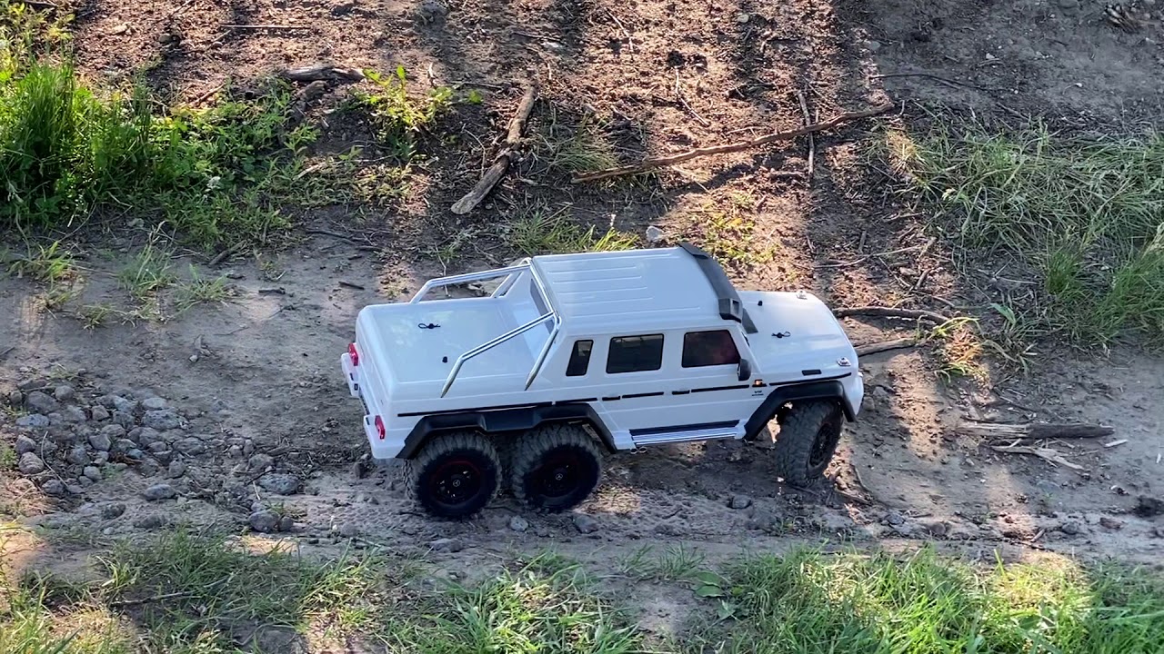 Season 1 Episode 1 - Traxxas Mercedes Benz 6 x 6 Off-Road Drive - YouTube