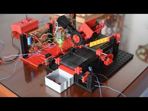 Fischertechnik Förderband zum Abzählen von Kleinbauteilen (IC Digital-Praktikum)