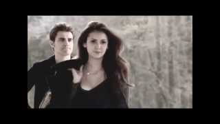 Elena Gilbert || ALBATRAOZ