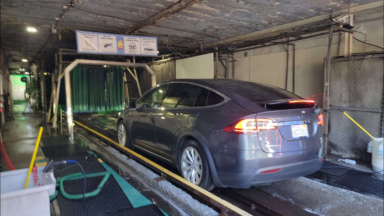 Duckys Car Wash - Menlo Park Site