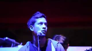 Download lagu Edward Akbar / Crazy ED Bali