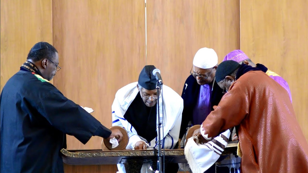 Rabbi Funnye - Parshah Mishpatim (5775)