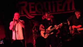 Video-Miniaturansicht von „Requiem - Ogenj (live Orto bar)“