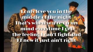 CNCO - Pretend (Lyrics/Letra)