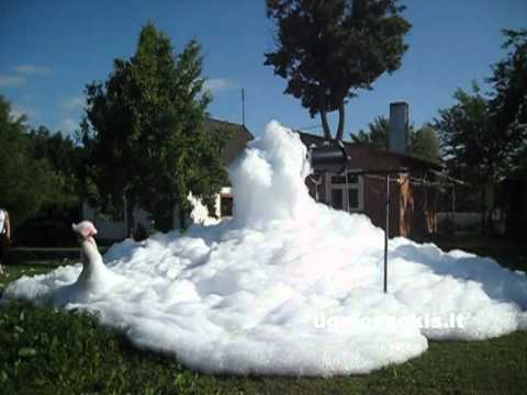foam party machines foam parties foam cannons schiuma party