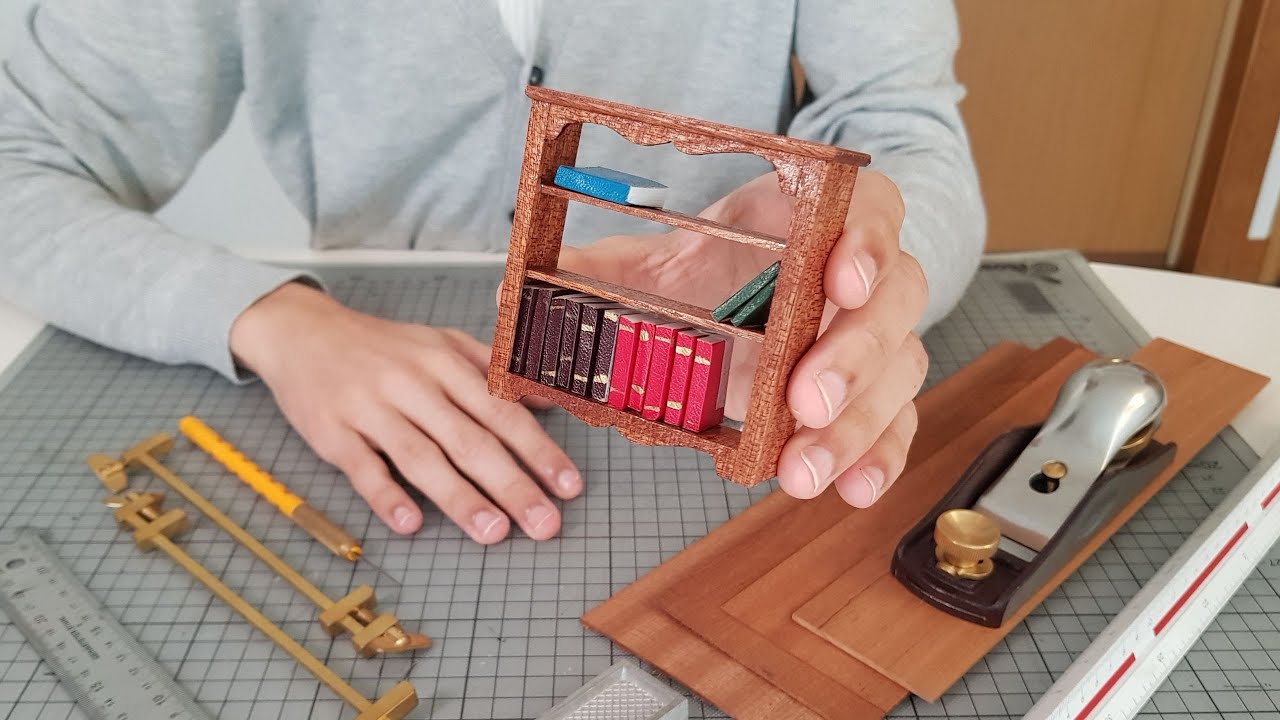 Low shelves in country style miniature