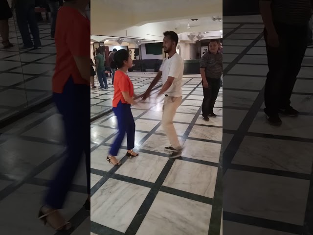 Intermediate Salsa combination  @ The Dance Floor, Durbar Marg Kathmandu , Nepal

www,dancewithashok.com