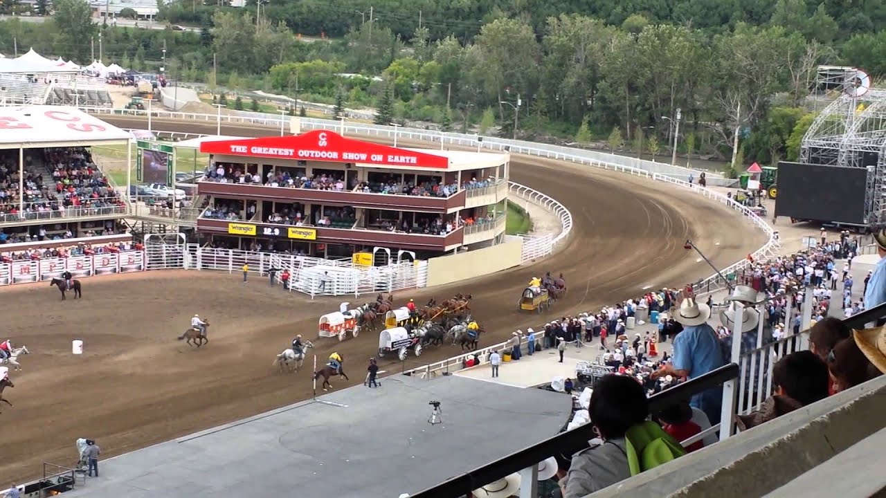 Chuckwagon Race GMC Rangeland Derby Calgary Stampede Heat 2 July 10