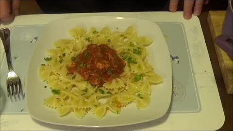 Cosa mangia la spatola?