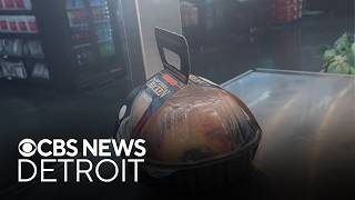 Proposed bill would allow SNAP recipients to buy hot rotisserie chickens