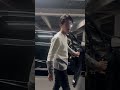 高級SUVに乗ってイキる人