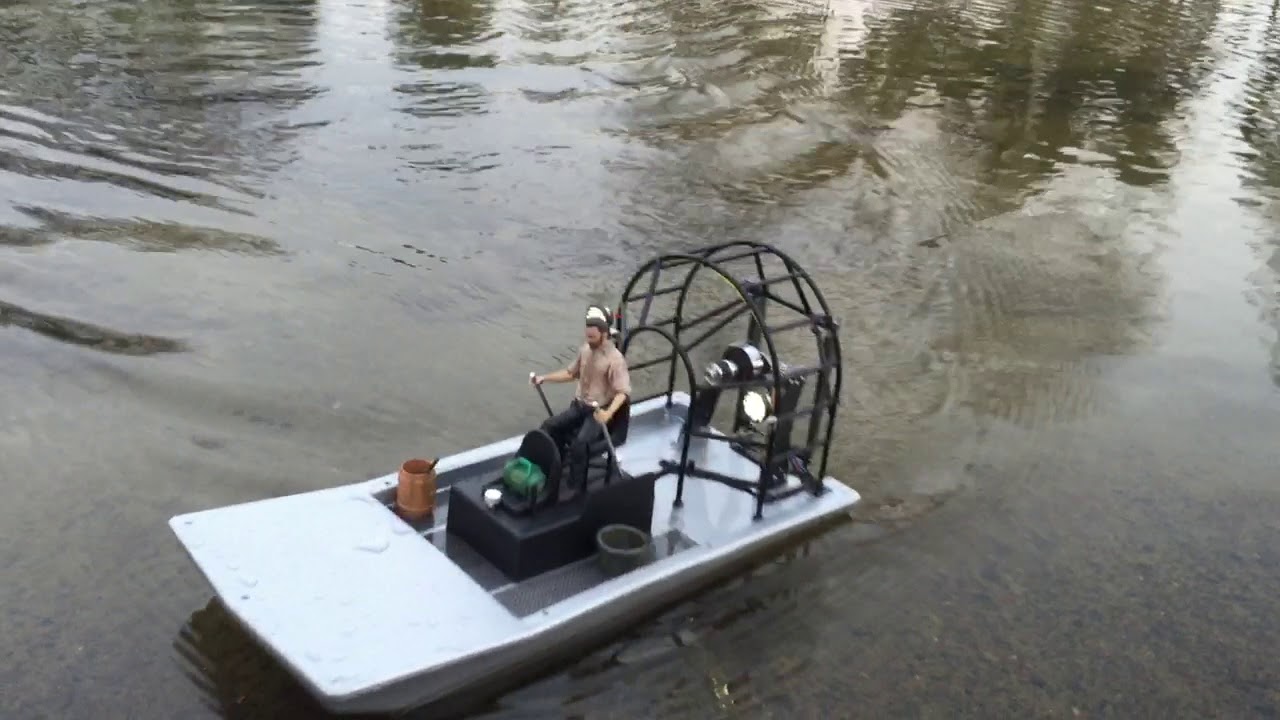 Sumpfboot Hobbyking Swamp Dawg