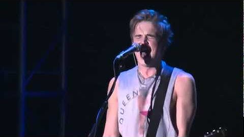 McFly - Nowhere Left To Run (Official Video)