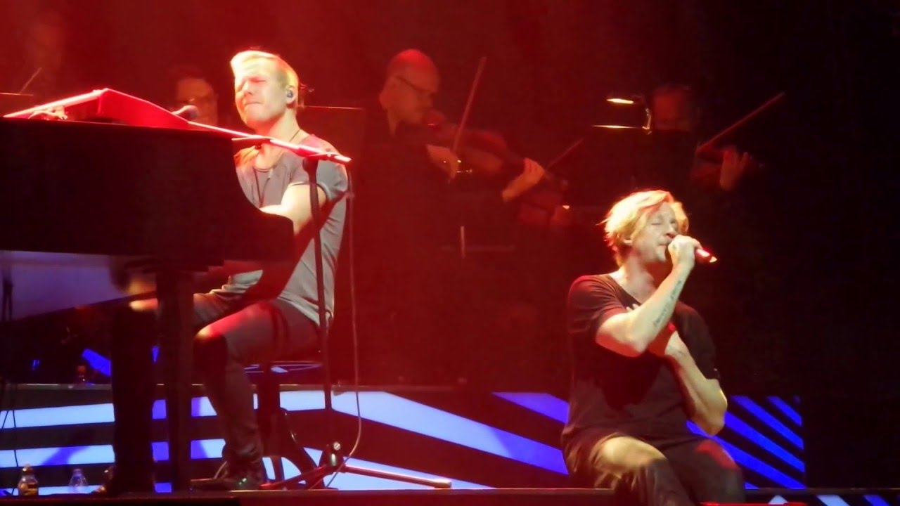 Sunrise Avenue with Wonderland Orchestra in Vienna 