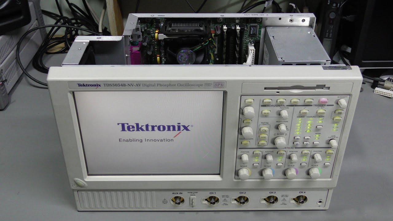 122 - Tektronix TDS5054B-NV-AV oscilloscope repair - YouTube 122 - Tektronix TDS5054B-NV-AV oscilloscope repair - YouTube