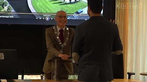 Zes nieuwe Nederlanders verwelkomd in Oegstgeest