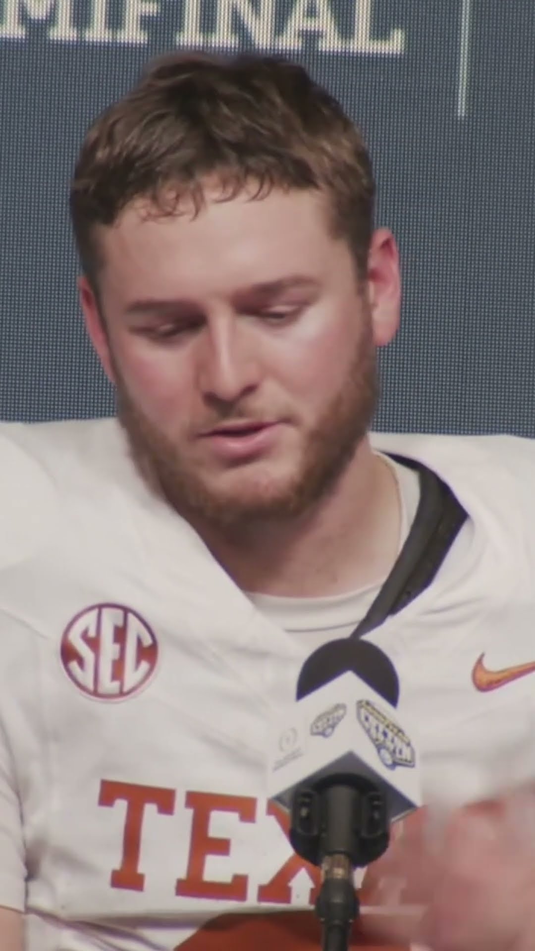 Quinn Ewers talks about former Ohio State roommate Jack Sawyer's scoop 'n' score on him #cfb