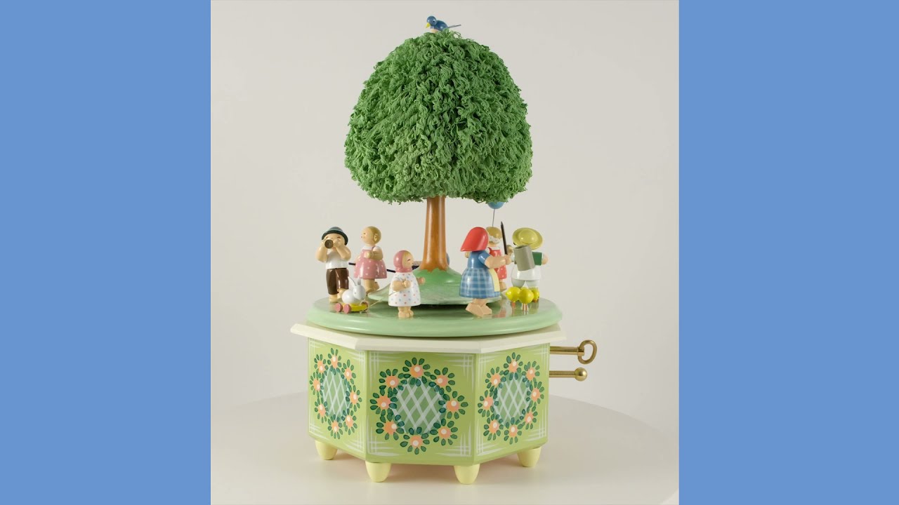 5336-4AG Wendt and Kuhn Spring Dance Music Box