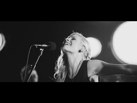 "I Love Your Presence" Jenn Johnson / Bethel Live lyrics