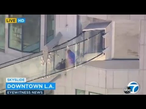 Skyslide Glass Slide Us Bank Los Angeles Amazing New Attraction Good Morning America