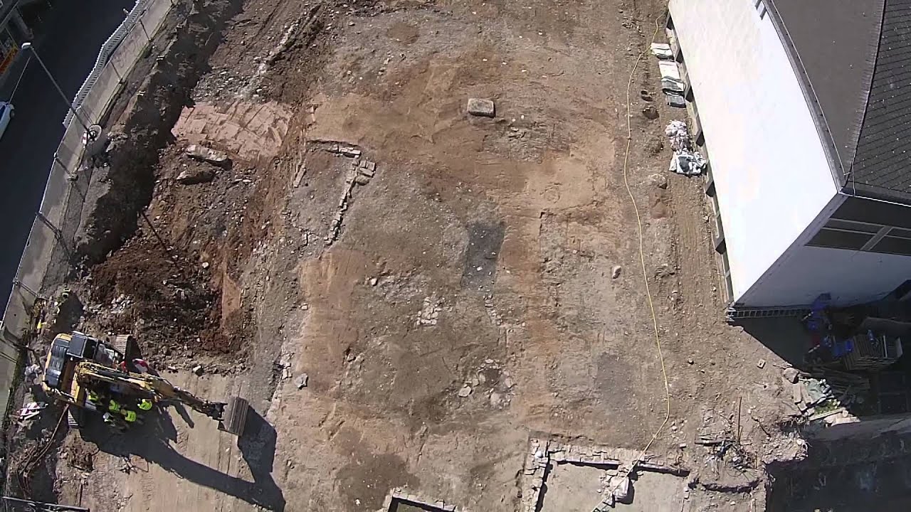 Ausgrabungen am ehemaligen Stadtbad: Luftbilder aus dem RZ-Copter