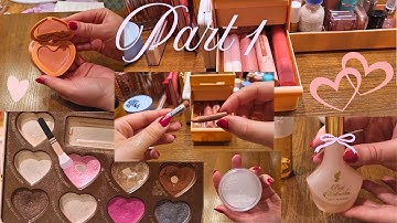 Starting Project Pan 💄 making my small makeup collection even smaller