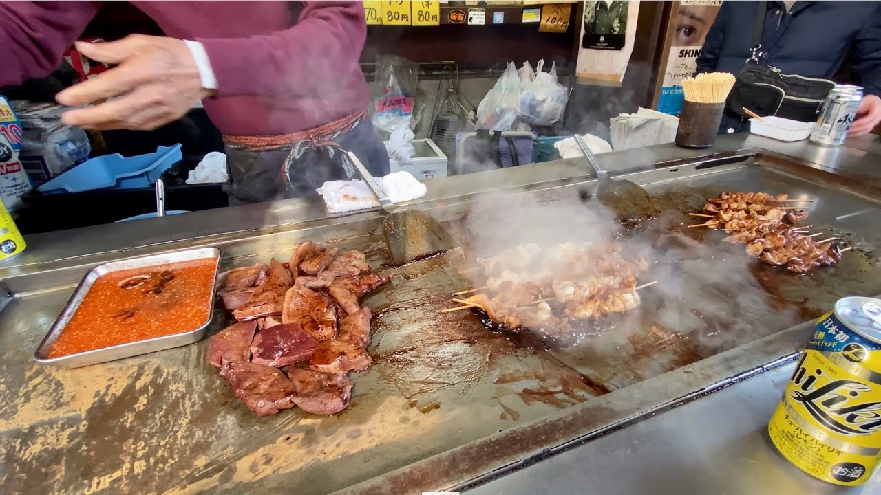 Самый известный в Японии продуктовый ларек-барбекю «Ямаки» Японская уличная еда