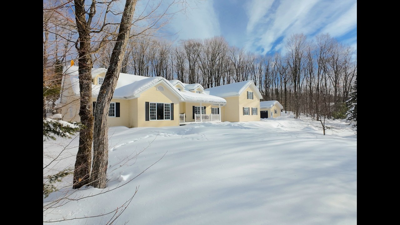 For Sale: 31 Deerfoot Trail