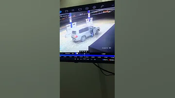 شاهد ماذا فعلت العصابة بالرجل في انواكشوط 