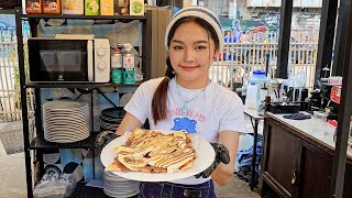 Beautiful Thai Student!  Popular roti girl in Chiang Mai - Thai Street Food
