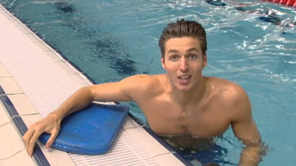 Stiltespot 2008: Waarom Pieter van den Hoogenband 2 minuten stil is op