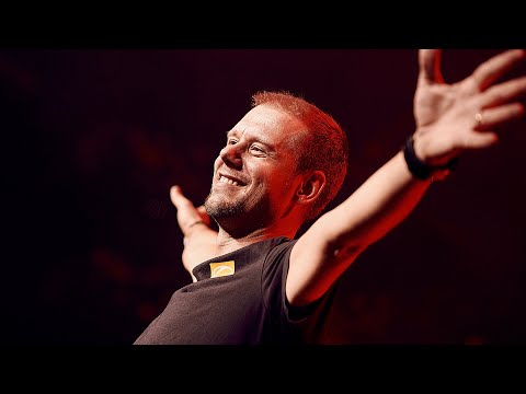 Armin Van Buuren Live At Asot 900 Madrid