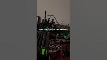 Roland TR-8S, Behringer Edge, Roland s-1. Techno loop live jam