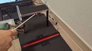 Traffic - actuated signal (using NAND gate)