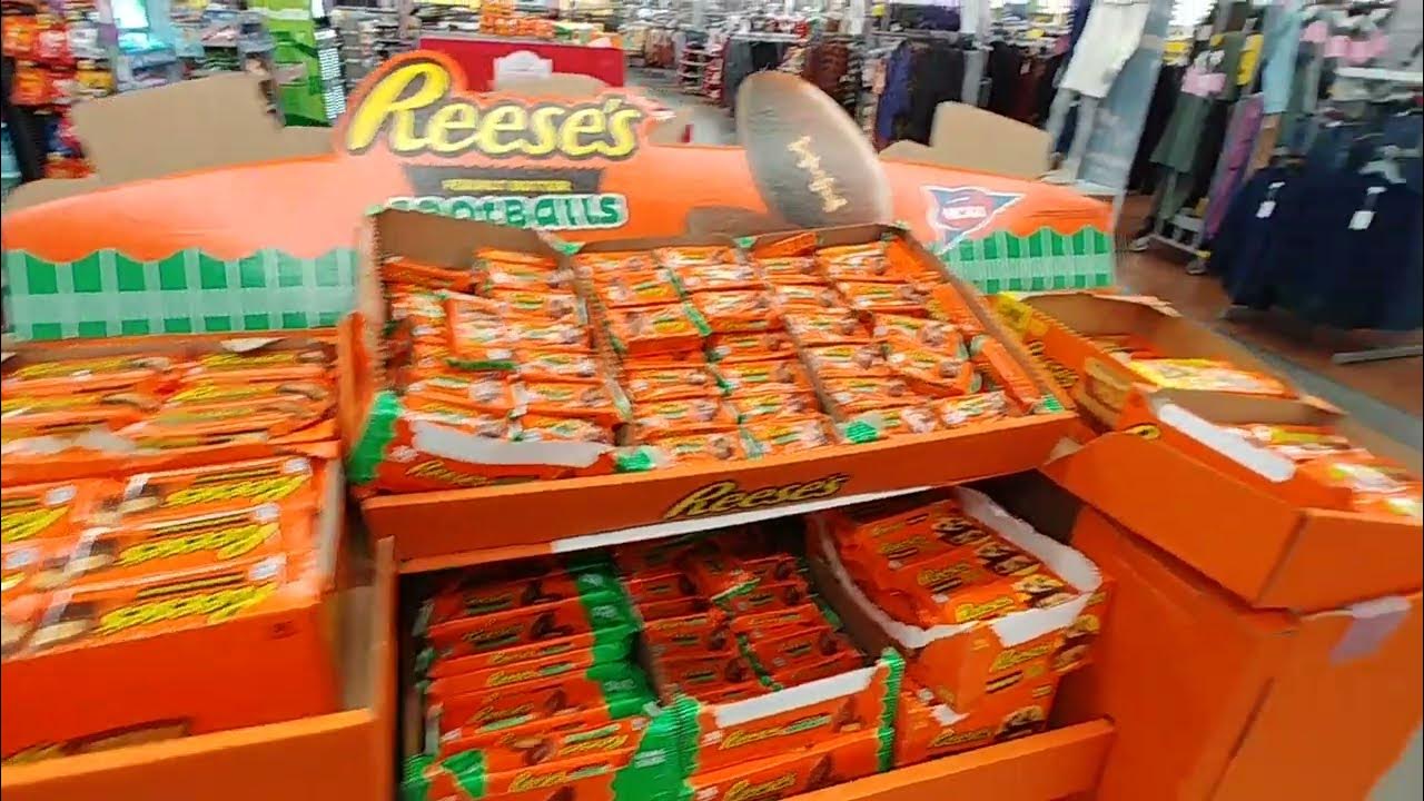 Hershey's & Reese's Christmas Candy at Walmart 2022 YouTube